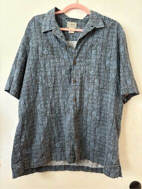 Vintage L.L. Bean Blue Short-Sleeve Printed Button-Down Shirt 100% cotton